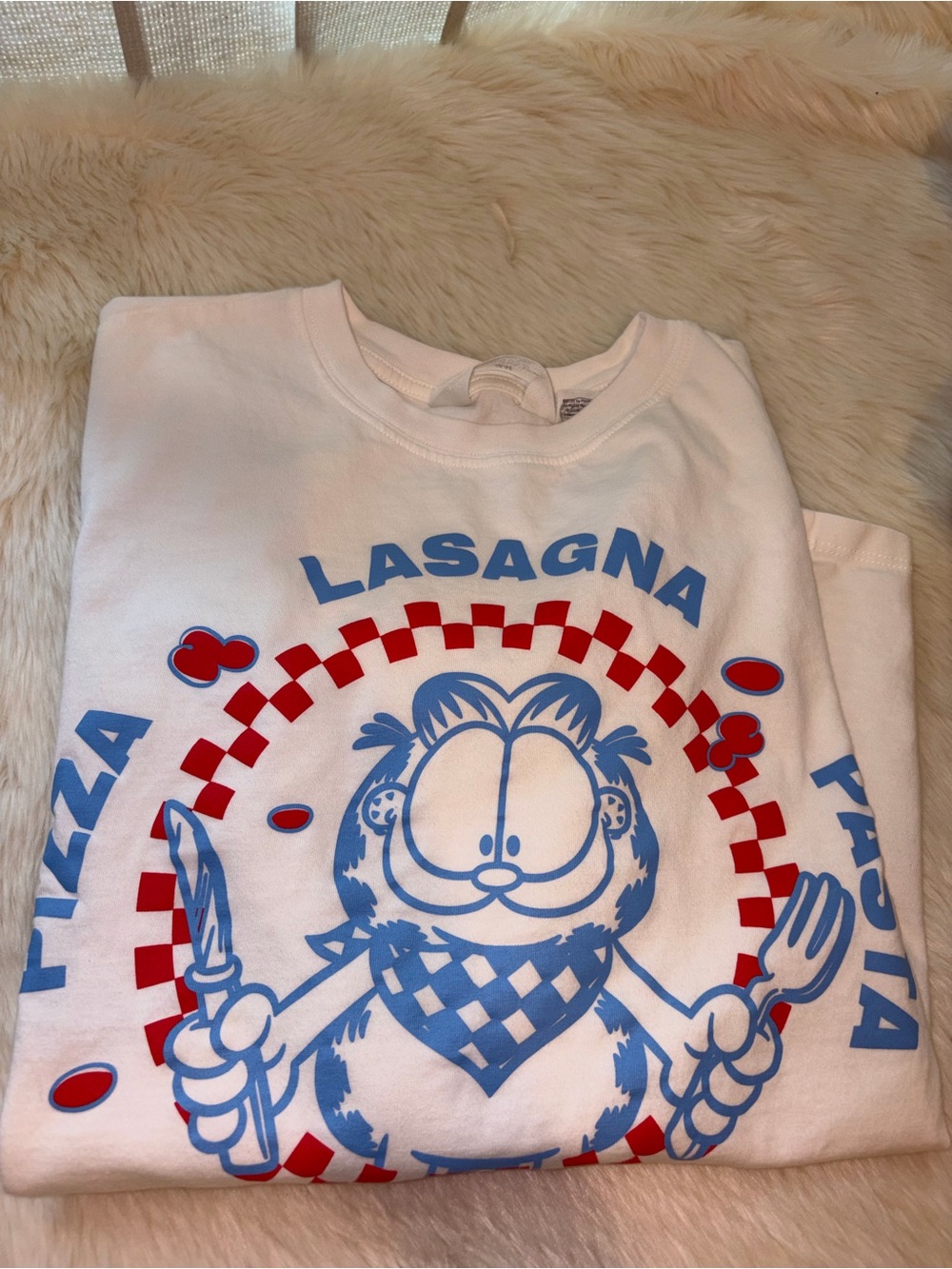 Garfield shirt size 16